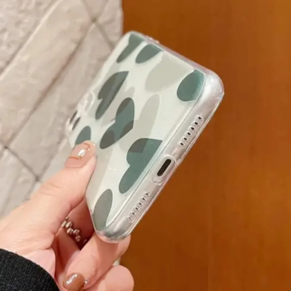 Brand new Apple IPhone 13 Pro Max Love heart 💚 💚💚Silicone Phone case